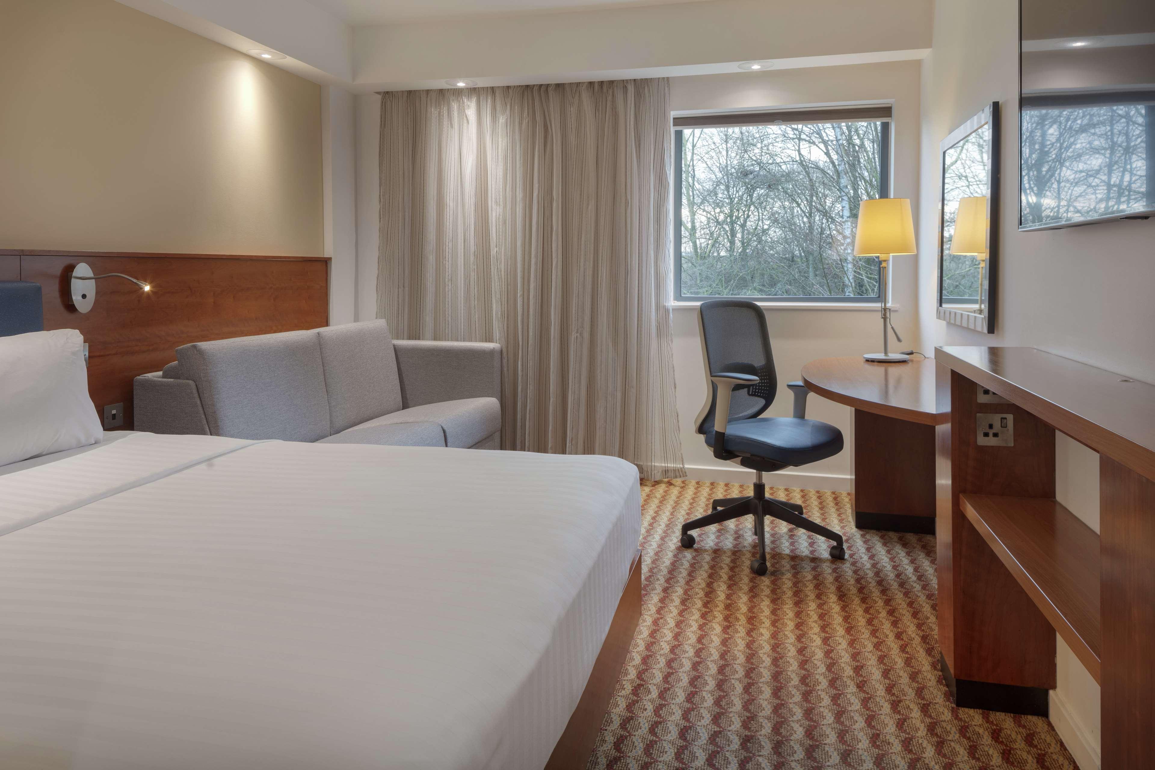 Hampton By Hilton Corby Exterior foto