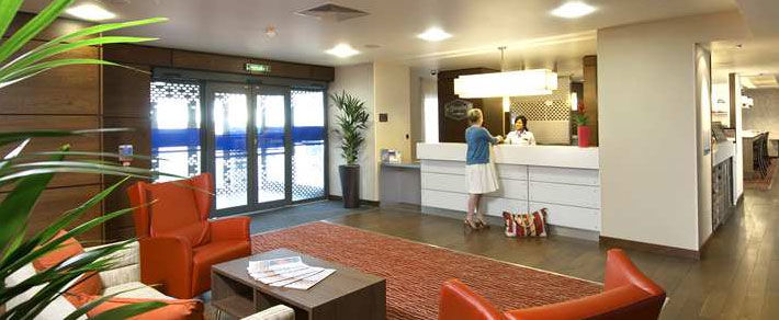 Hampton By Hilton Corby Exterior foto